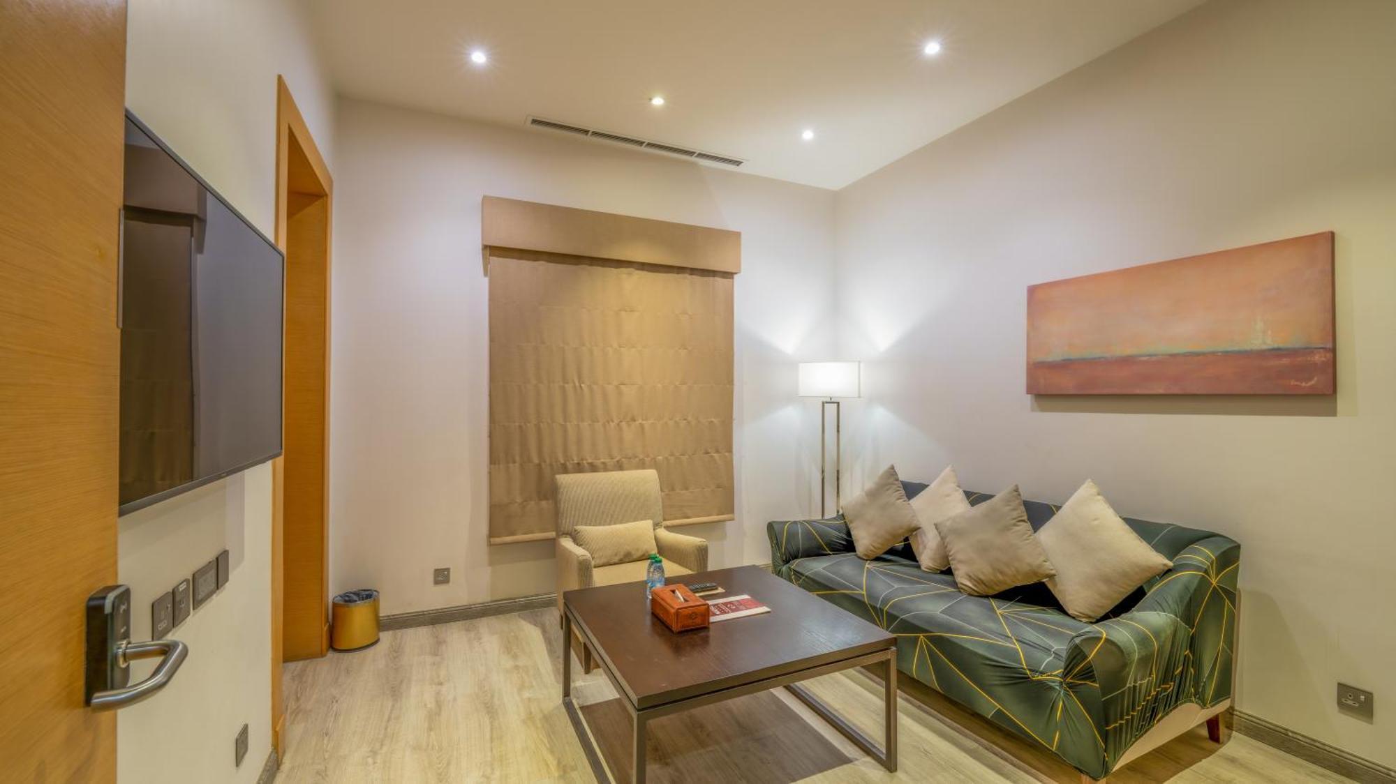 Aram Hotel - Almeshael Exit 18 Riyadh Exterior photo
